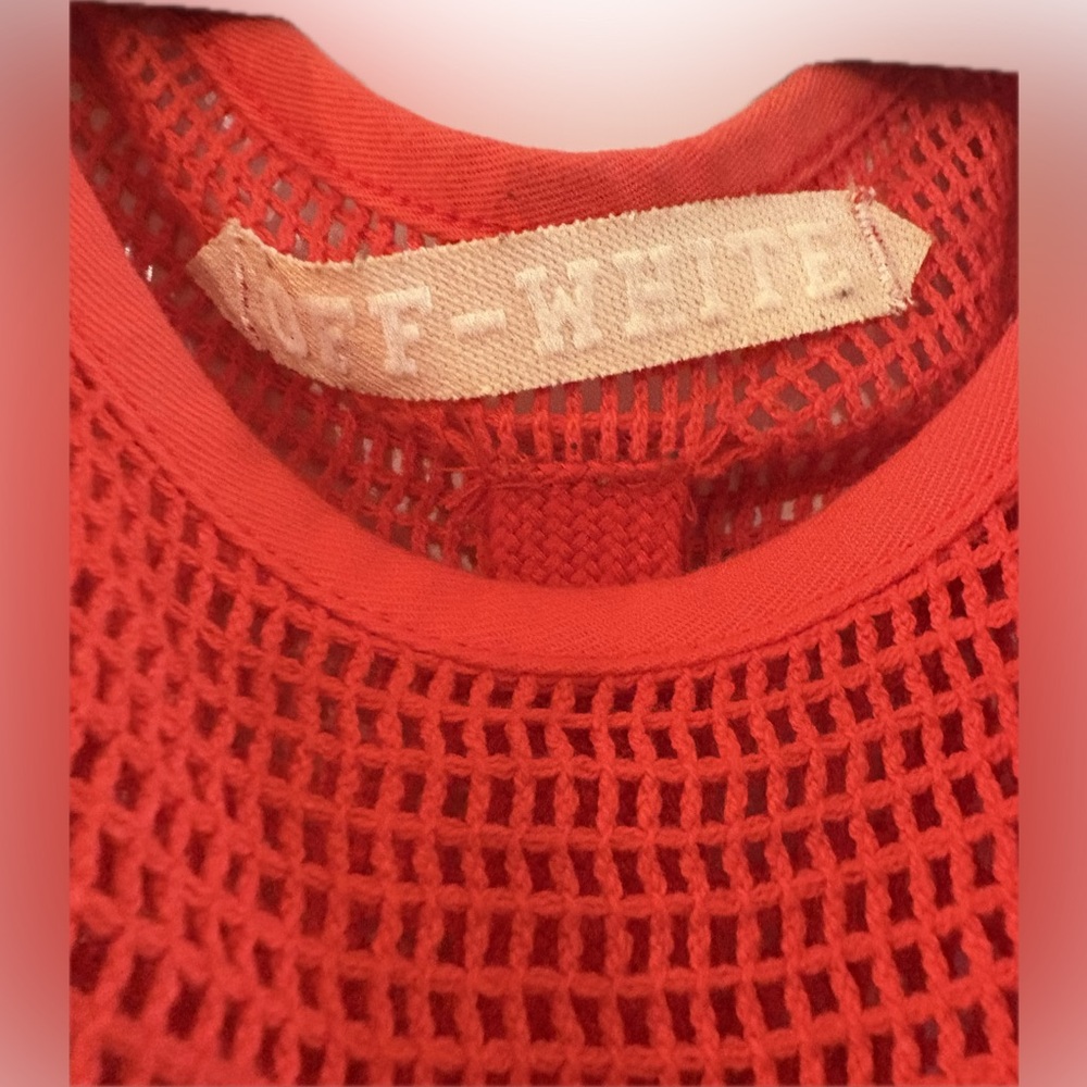 Off-White sleeveless tee - Picture 2 of 4